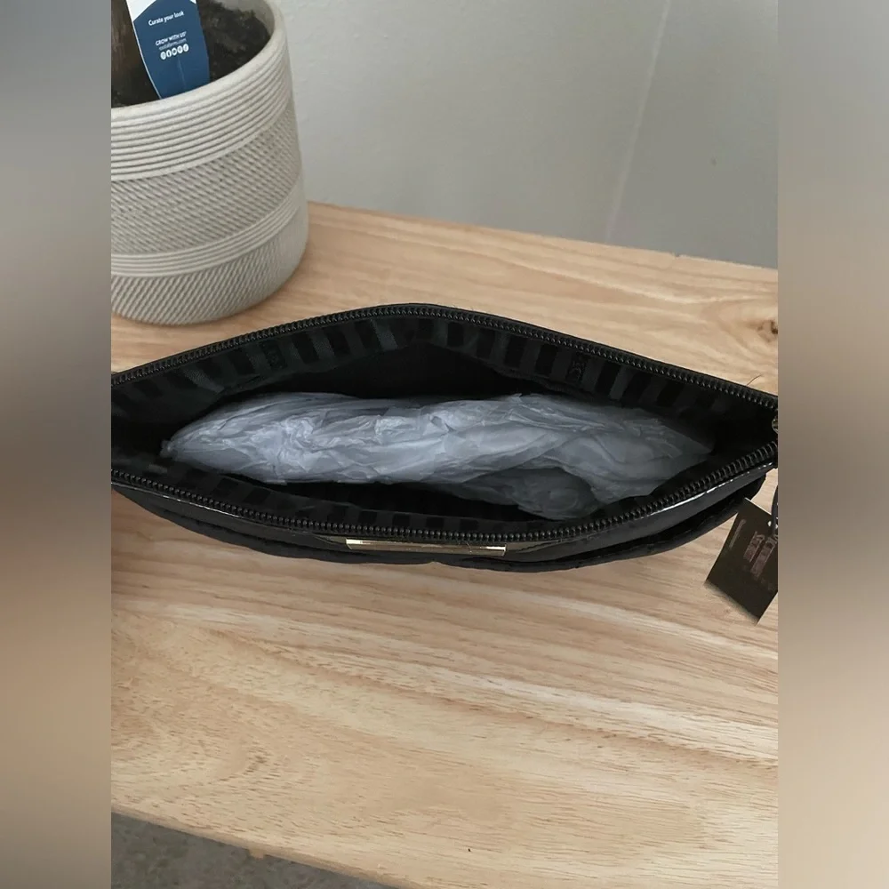 Victoria’s Secret Makeup Bag - Picture 3 of 3